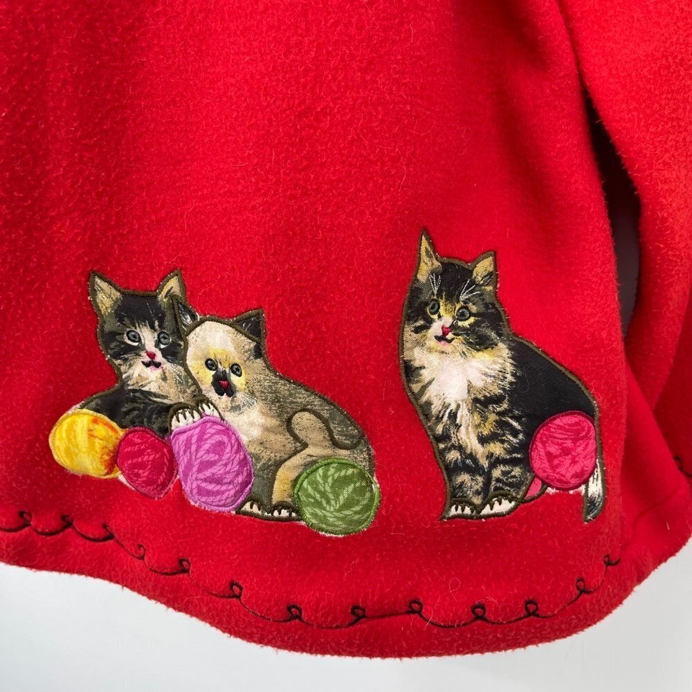 Take Two Women's Fleece‎ Button Up Kitten Jacket Size L Embroidered Red Grandma - Picture 7 of 11